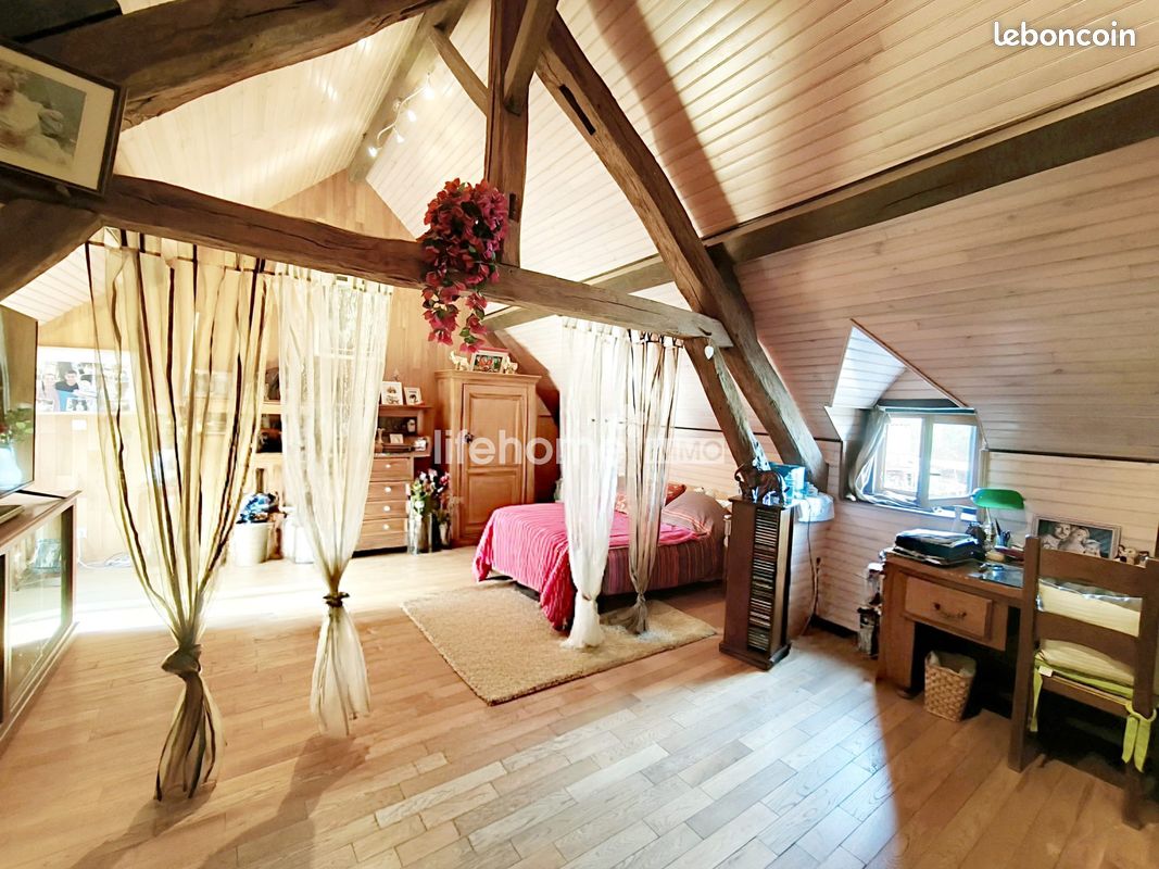 Maison 5 pièces 285 m² (image 13)