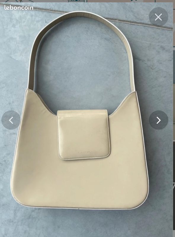 Sac à main vintage Lancel modèle Sixtine beige Accessoires