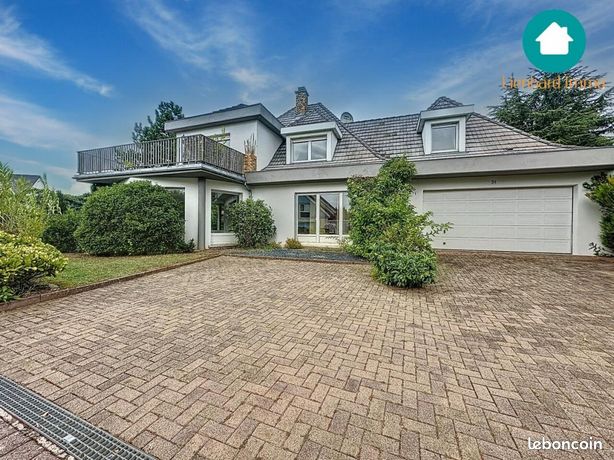 Villa 7 pièces 280 m²