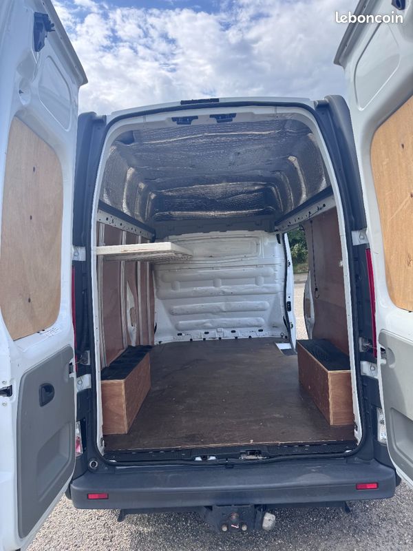 Renault TRAFIC L2H2 2.0 dCi 16V 90 cv PRIX HT + TVA RECUPERABLE (image 6)
