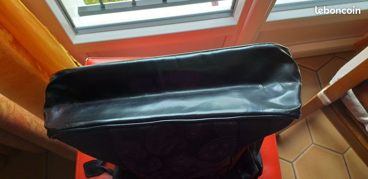 Sac fourre tout marque Nike (image 11)