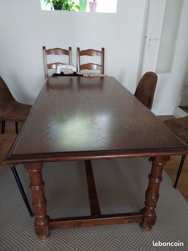 Table de salle à manger (image 1)