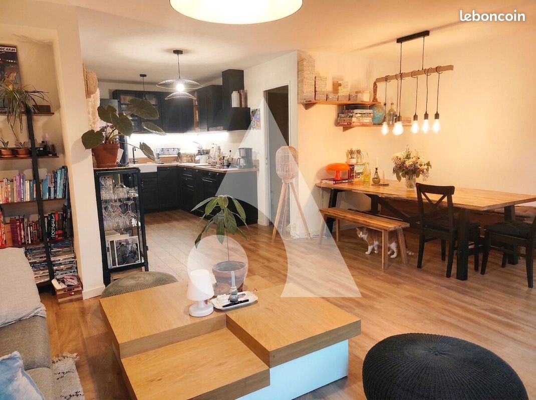 Appartement 3 pièces 65 m² · à Aix-en-Provence · 65 m² · 1 318 €/mois