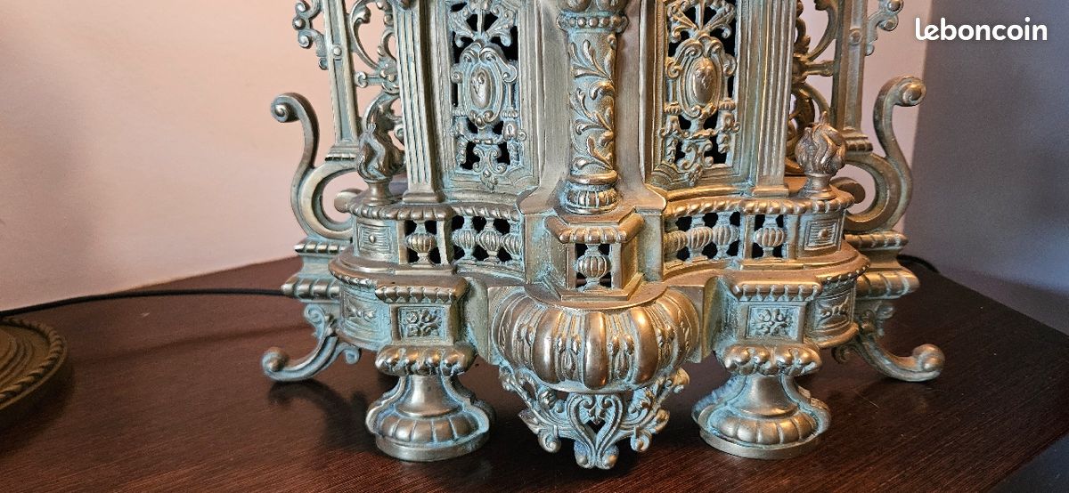 VENDU Horloge et Chandeliers en bronze (image 2)
