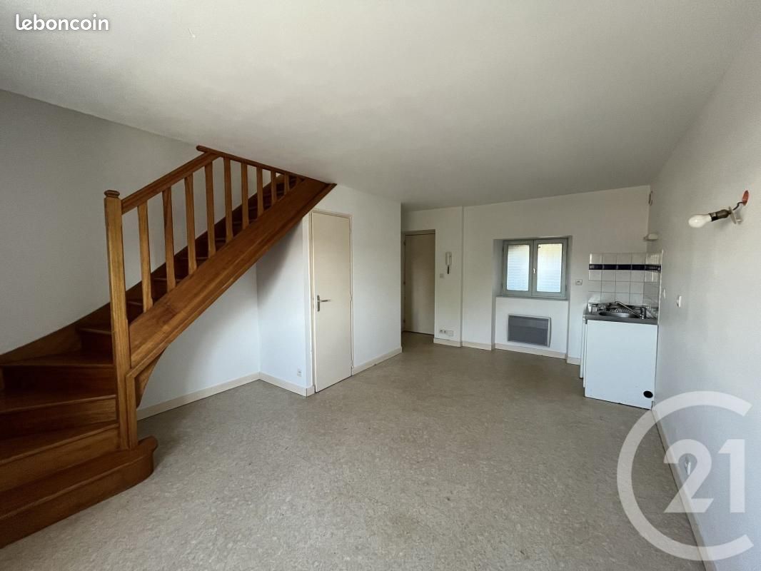 Appartement 2 pièces 32 m² · à Laval · 32 m² · 490 €