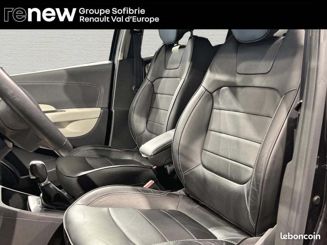 Renault Captur TCe 150 FAP EDC Initiale Paris (image 9)
