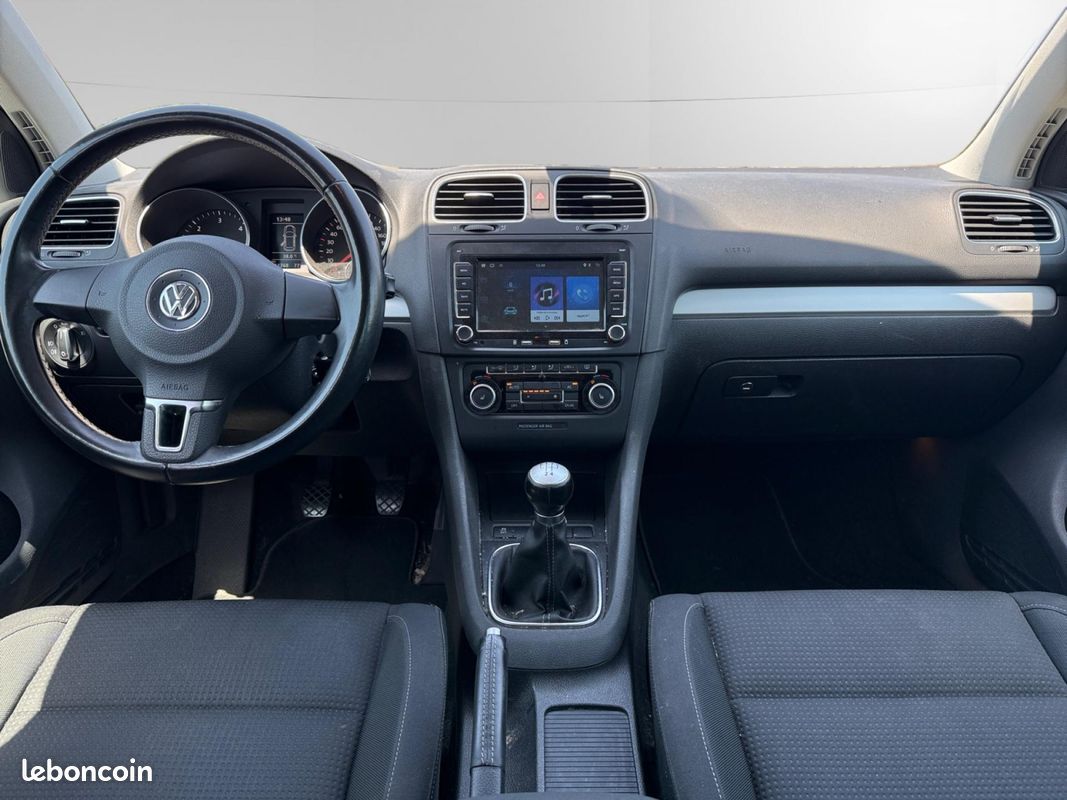 VOLKSWAGEN GOLF 6 1.6 TDi 16v 105cv / Clim auto / Kit distribution ok (image 15)