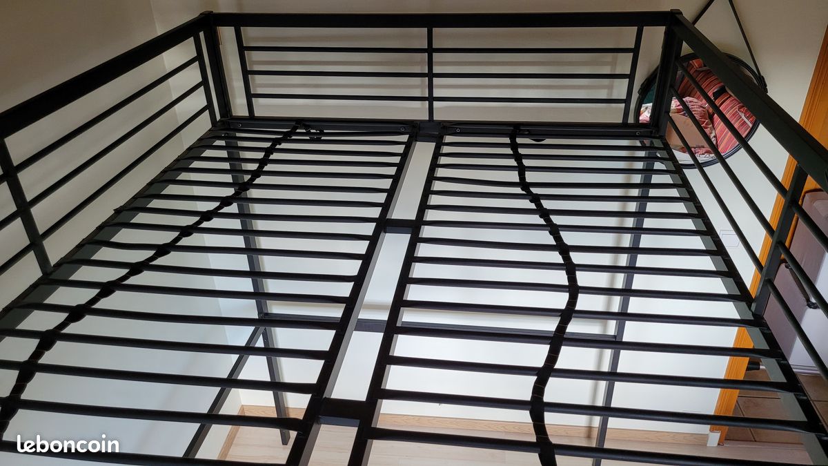 Lit mezzanine (image 5)
