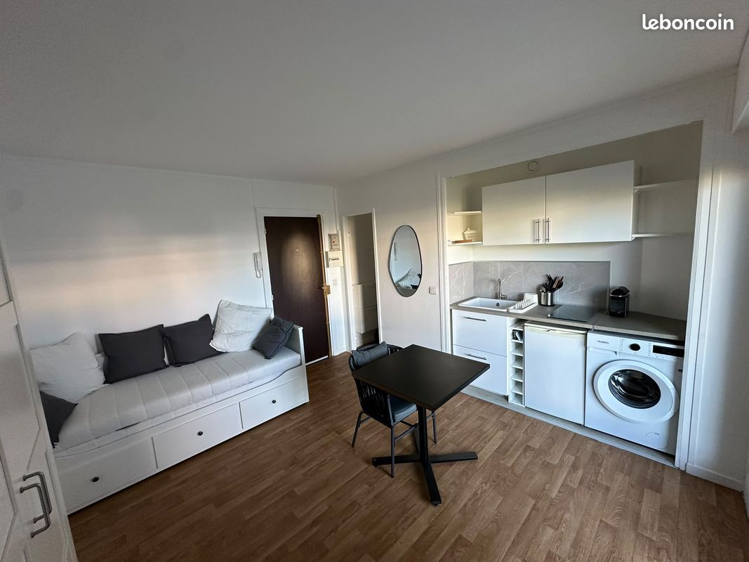 Appartement 1 pièce 18 m² · à Saint-Maurice · 17,7 m² · 750 €/mois