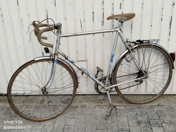 Vélo De Ville Femme MBK – Violet – 5 Vitesses – Bon état