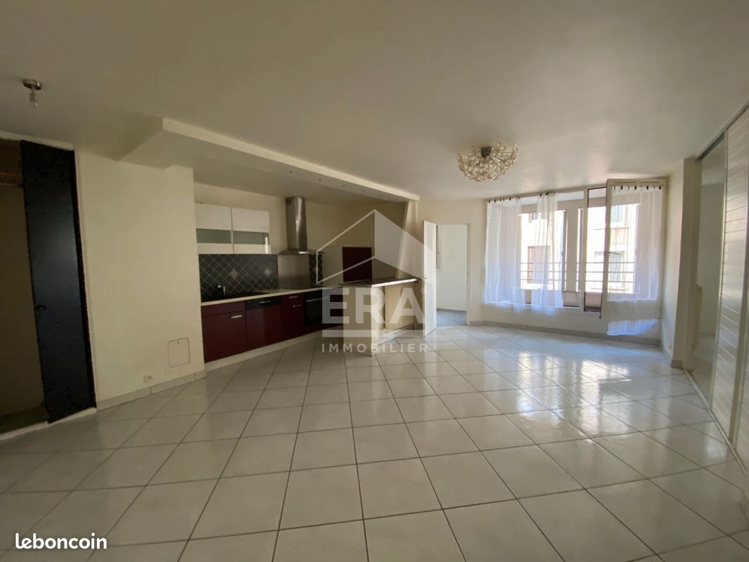 Appartement 2 pièces 59 m² · à Châteauroux · 59 m² · 690 €