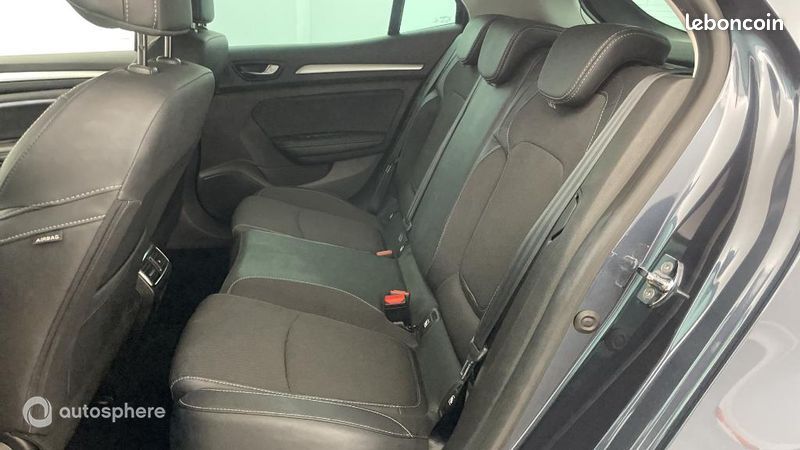 Renault Mégane 1.5 Blue dCi 115ch Intens (image 13)
