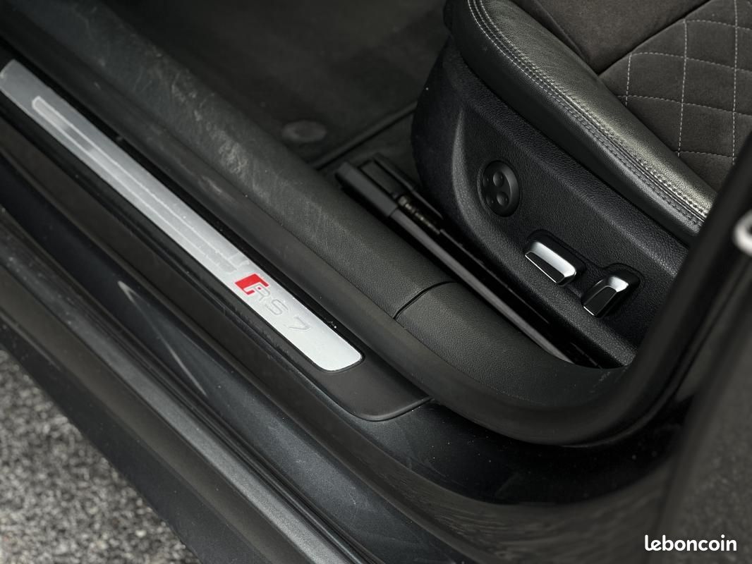 Audi RS7 Sportback 4.0 560 CH BVA / RS 7 SUIVI COMPLET FRANCAISE 2ND MAIN (image 12)