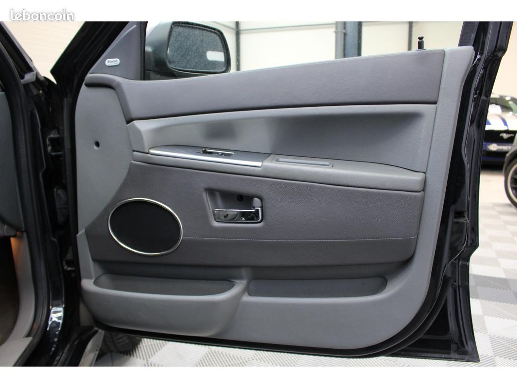Jeep grand cherokee 6.1 hemi v8 srt-8 2007 phase 1 (image 25)