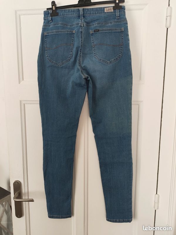 Jean noir femme Lee taille 38 (image 2)
