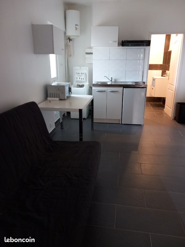 Appartement 1 pièce 20 m² · à Athis-Mons · 20 m² · 650 €/mois