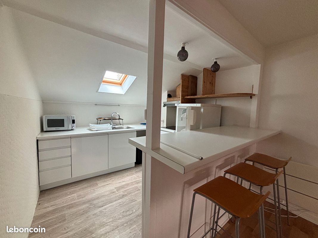 Appartement 3 pièces 65 m² · à Talence · 65 m² · 915 €