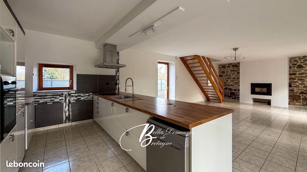 Propriété 8 pièces 201 m² (image 8)
