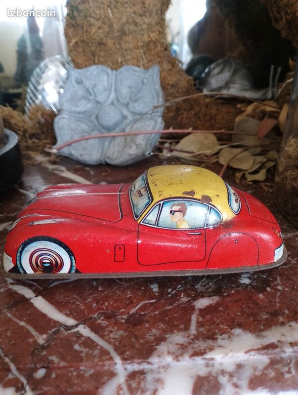 Voiture Jouet Joustra En Tôle - Occasion, Vintage - Véhicule Pour Collection