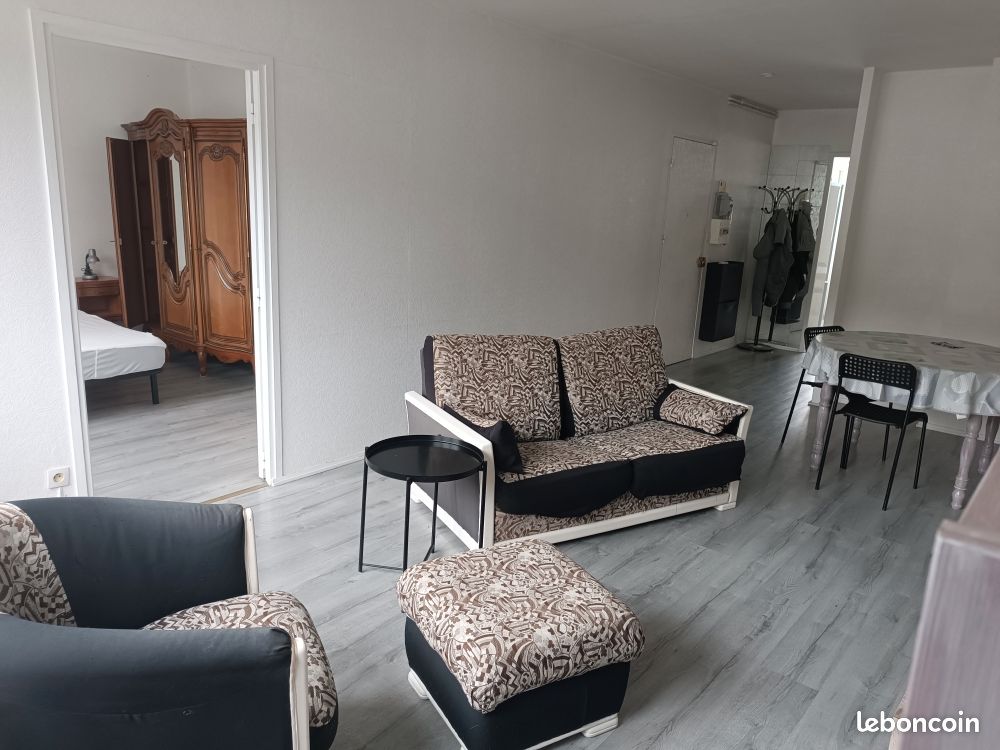 Appartement 2 pièces 55 m² · à Saint-Étienne · 55 m² · 45 000 €
