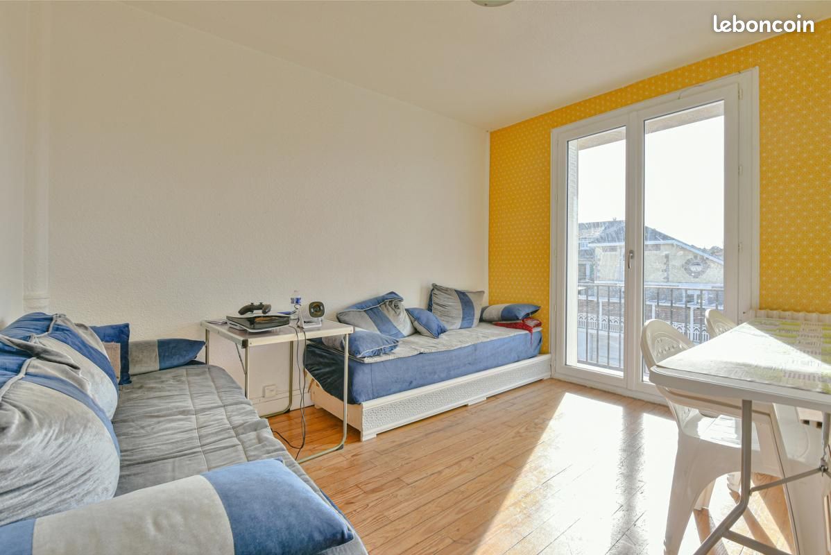 Immeuble 200 m² · à Limoges · 200 m² · 165 900 €