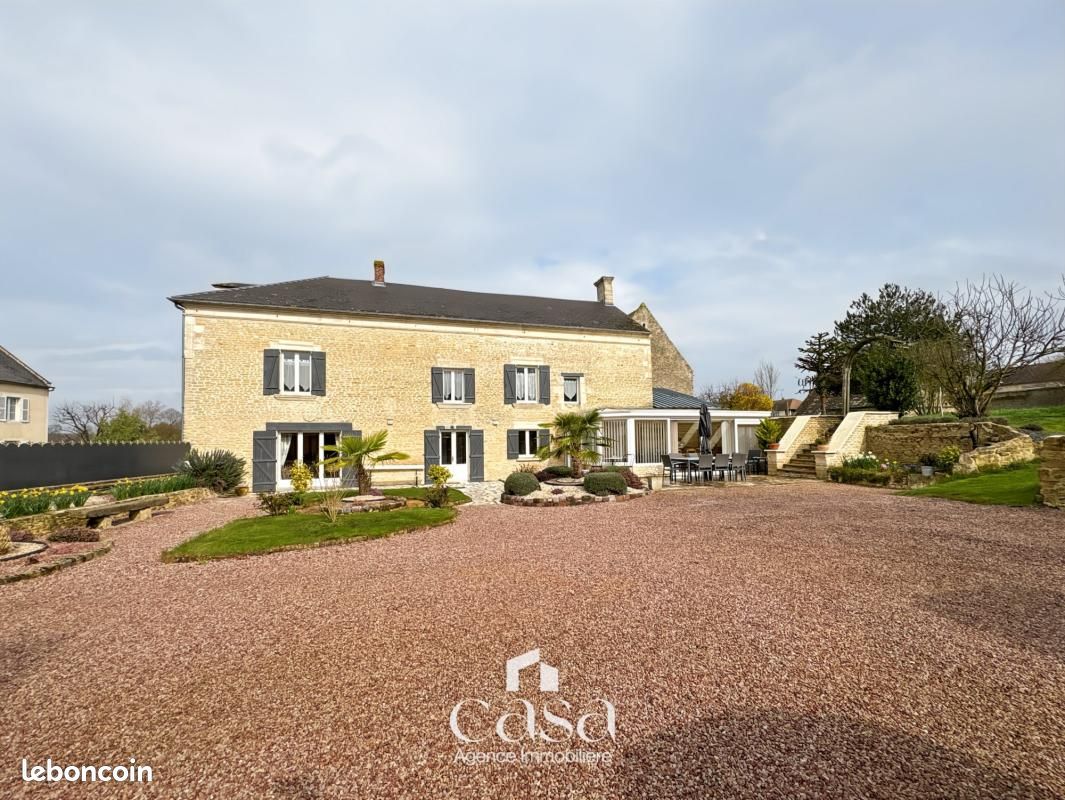 Maison 8 pièces 188 m² · à Jort · 188 m² · 320 000 €