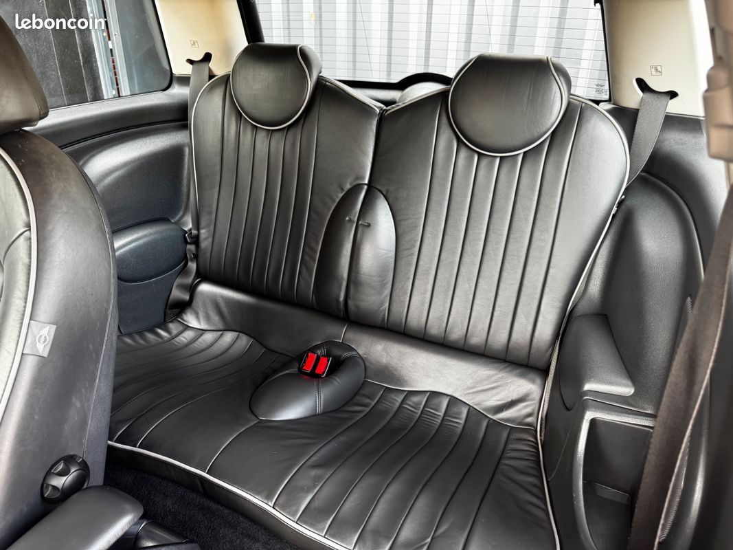 MINI R56 1.6i - 116 Cooper Park LANE Automatique (image 4)