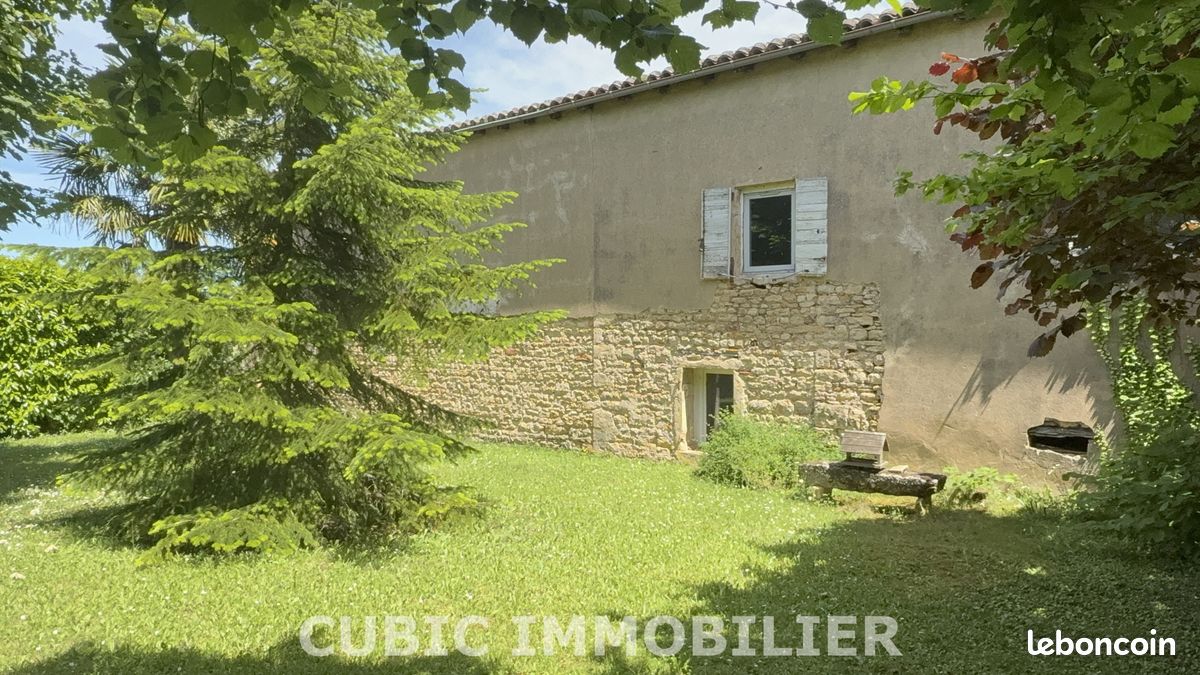 Maison 5 pièces 92 m² · à Denicé · 92 m² · 330 000 €