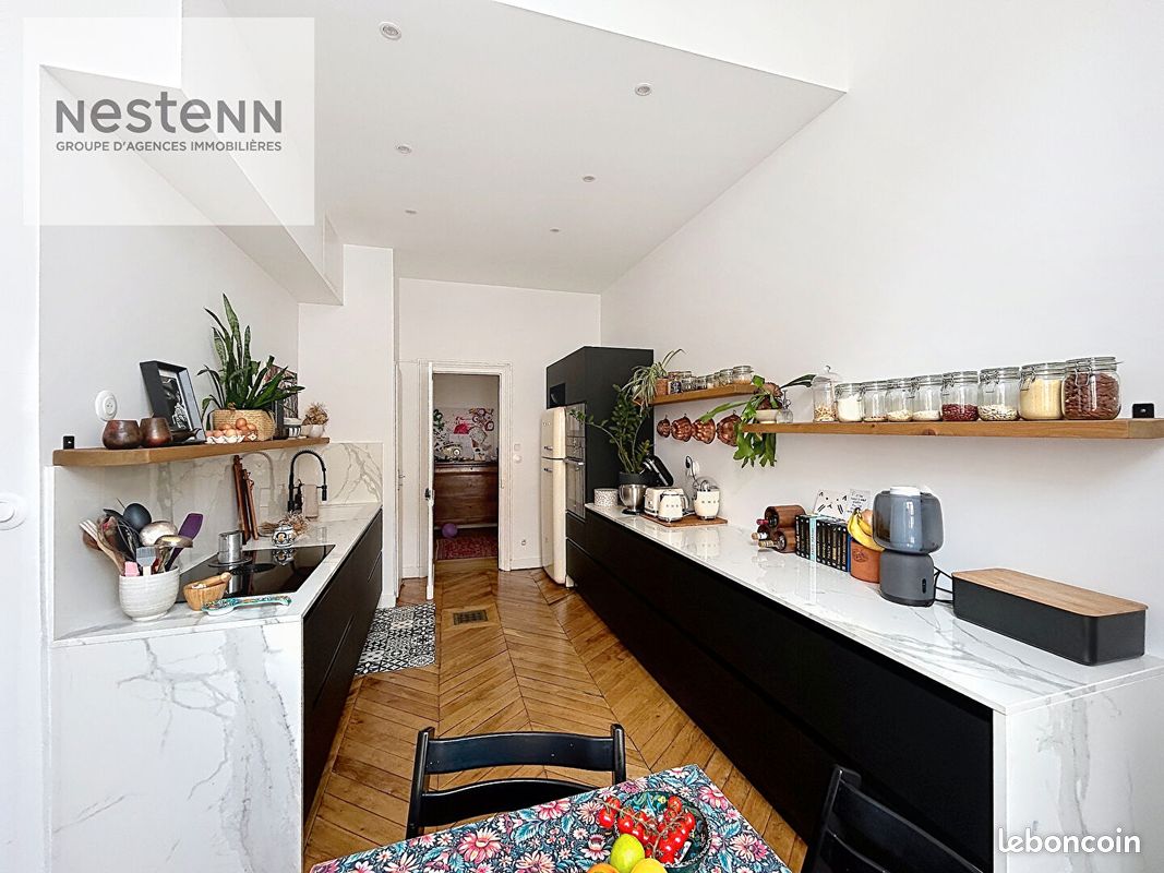 Appartement 5 pièces 143 m² · à Orléans · 143 m² · 1 700 €