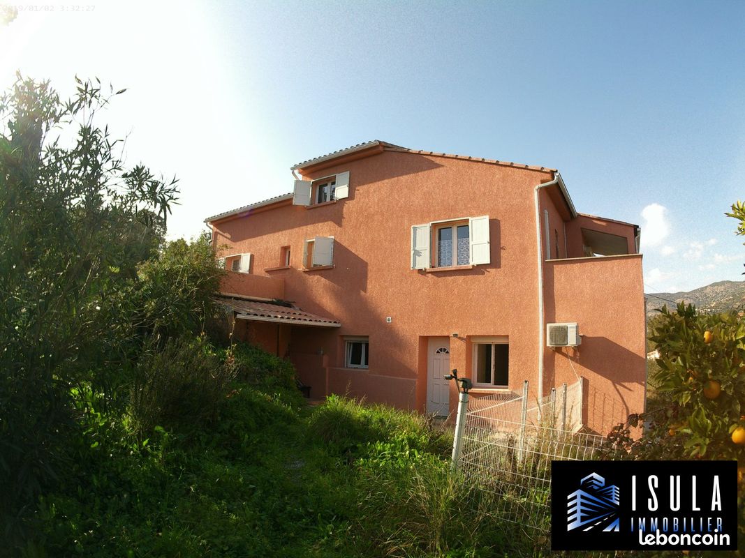 Appartement 4 pièces 93 m² · à Alata · 93 m² · 1 020 €