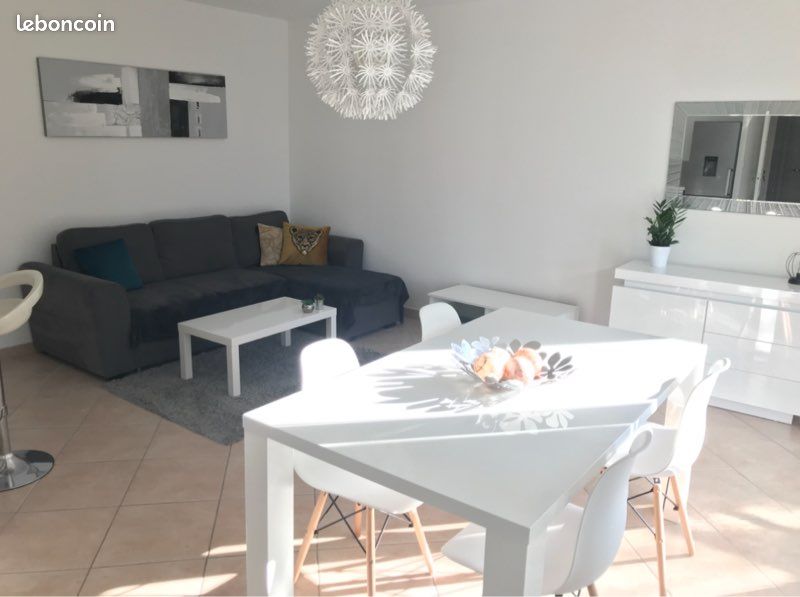 Appartement 2 pièces 48 m² · à Montélimar · 48 m² · 695 €