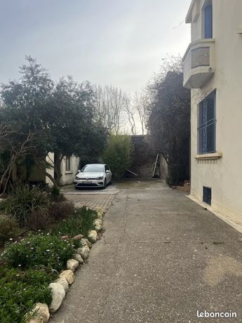 https://img.leboncoin.fr/api/v1/lbcpb1/images/5b/82/04/5b82047cec3aedca86f3efb0916e381d91ebb05a.jpg?rule=ad-image