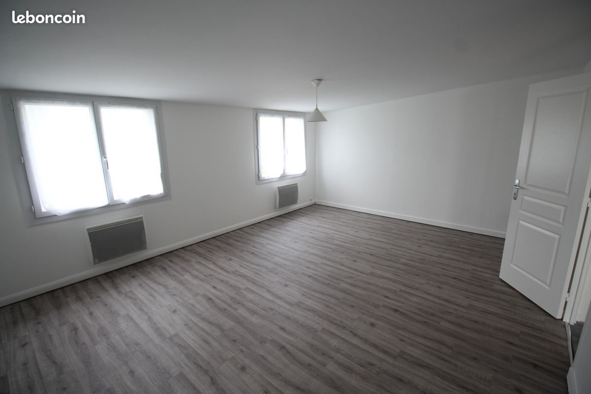 Appartement 3 pièces 82 m² · à Warmeriville · 82 m² · 655 €/mois
