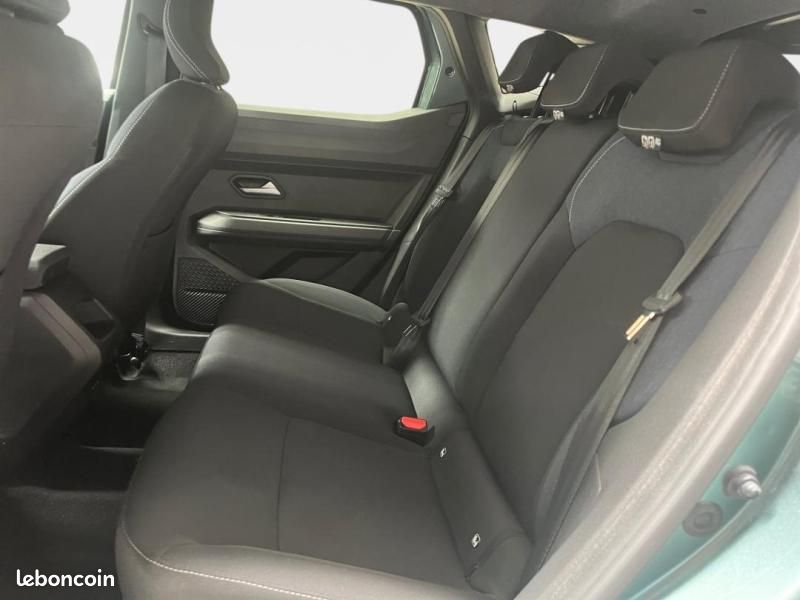 Dacia Duster 1.6 hybrid 140ch Journey (image 12)