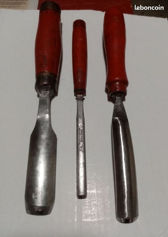Lot 3 gouges sculpture (image 3)
