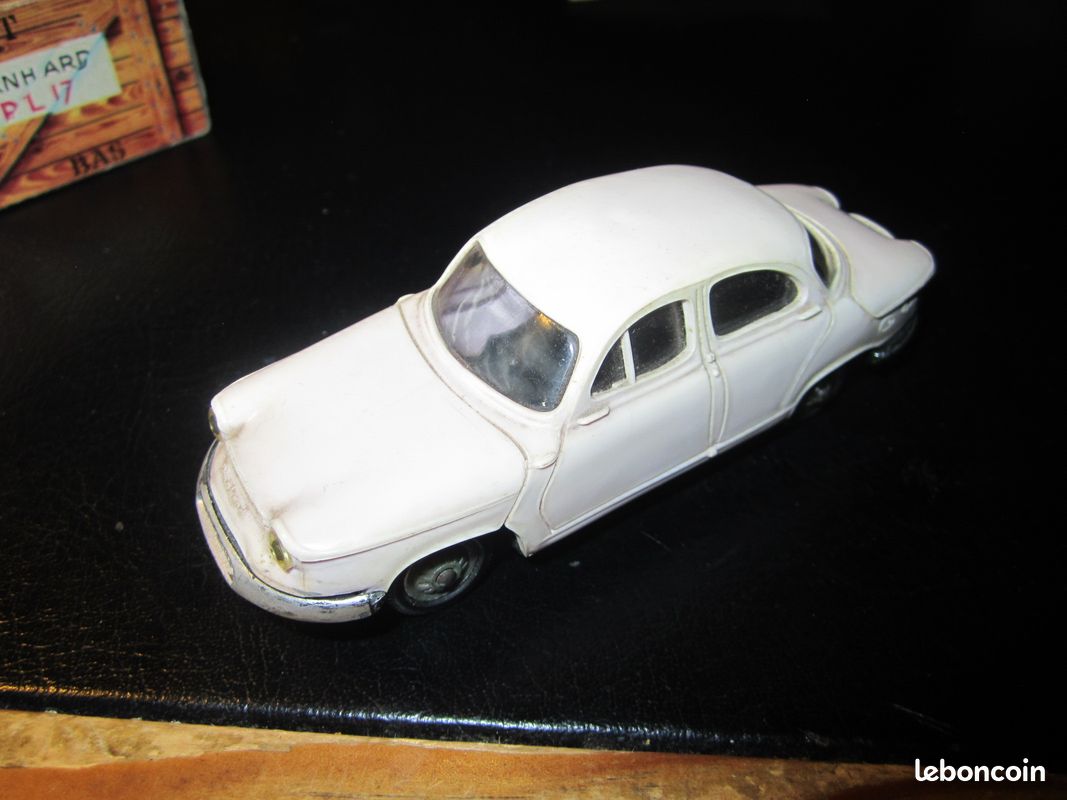 Norev 1/43 Panhard 24 BT N°85 - Miniature Collection Jaune, Boîte D'origine