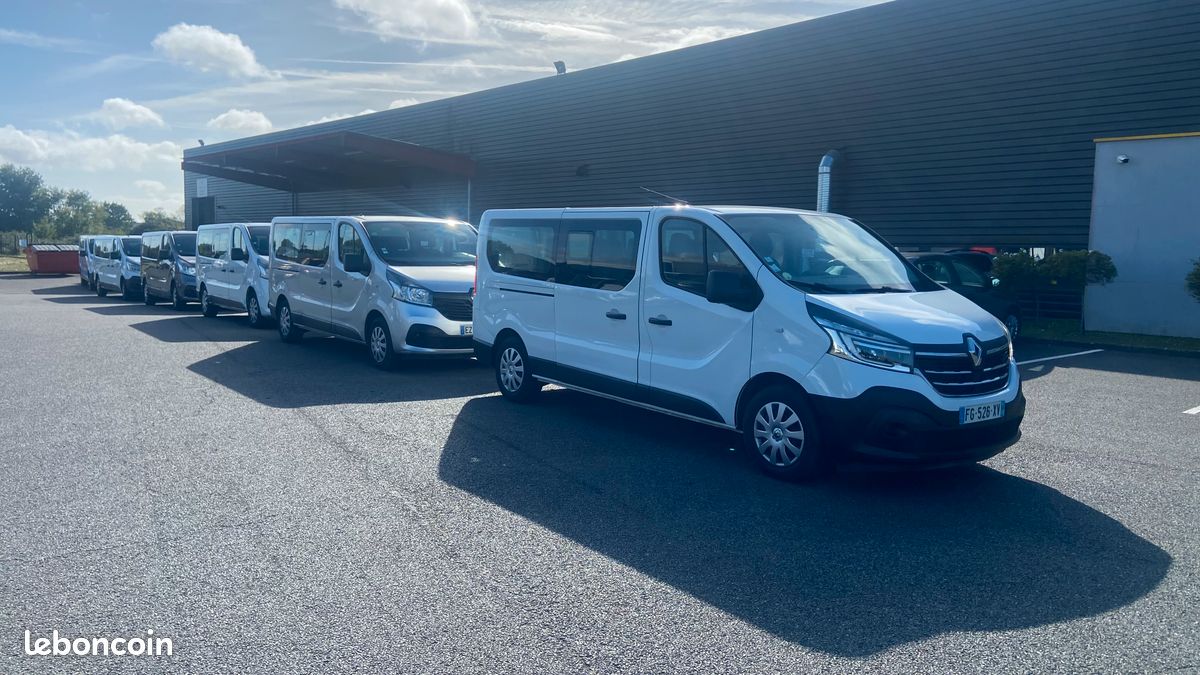 Location Vhicule 9 Places Super Unull