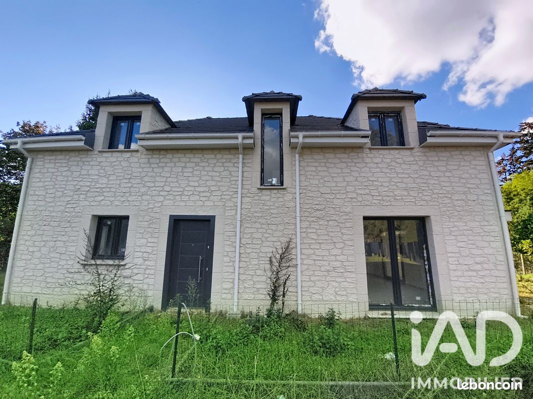 Maison 6 pièces 133 m² · à Romorantin-Lanthenay · 133 m² · 170 000 €