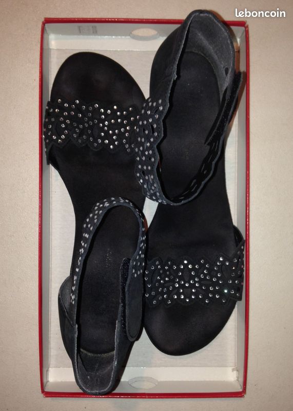 Sandales cuir noir avec strass RIEKER ANTISTRESS (image 3)