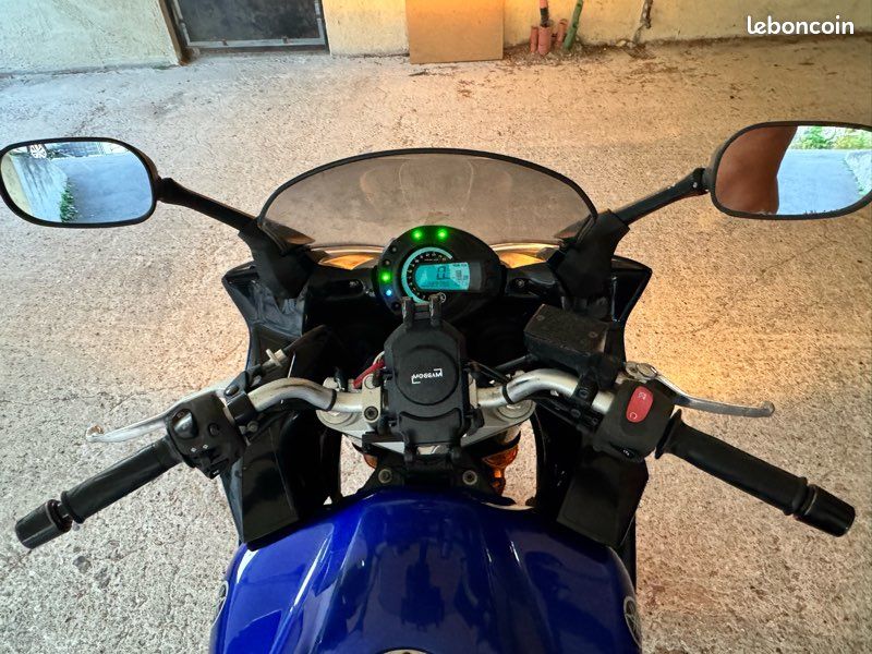 Moto Yamaha fz6s Blue (image 5)
