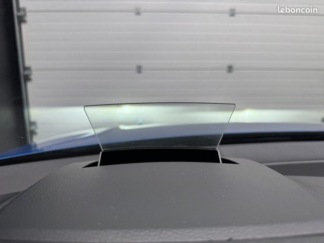AUDI Q2 40 TFSI 190 S tronic 7 Quattro S Line + CARPLAY + TOIT OUVRANT + AFFICHAGE TETE HAUTE + SIÈGES CHAU (image 27)