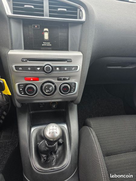 Citroen C4 100CH MILLENIUM BUSINESS (image 2)