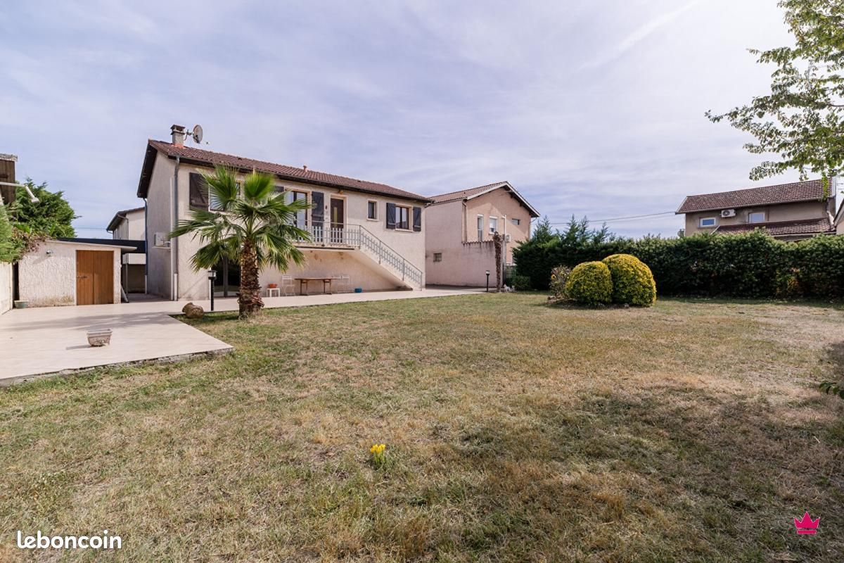 Maison 4 pièces 82 m² · à Saint-Priest · 82 m² · 329 000 €