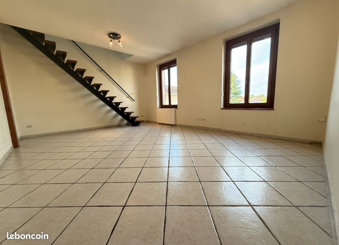 Appartement 3 pièces 64 m² · à Rive-de-Gier · 64 m² · 599 €/mois
