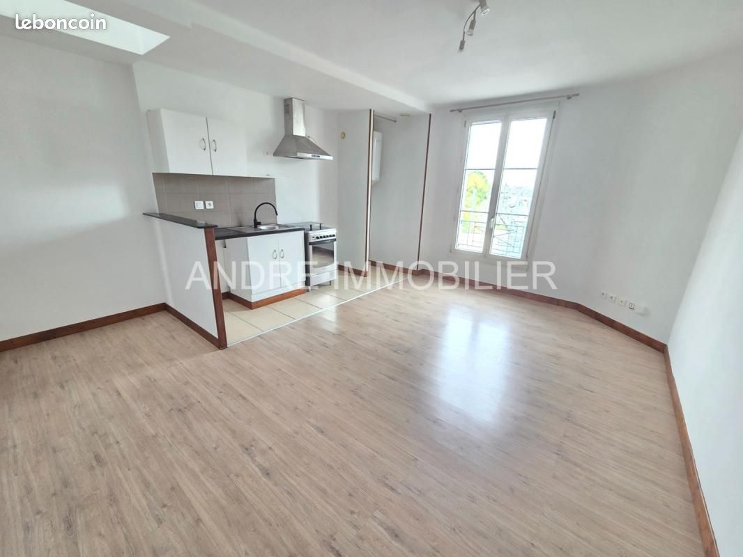 Appartement 2 pièces 35 m² · à Poissy · 35 m² · 819 €/mois