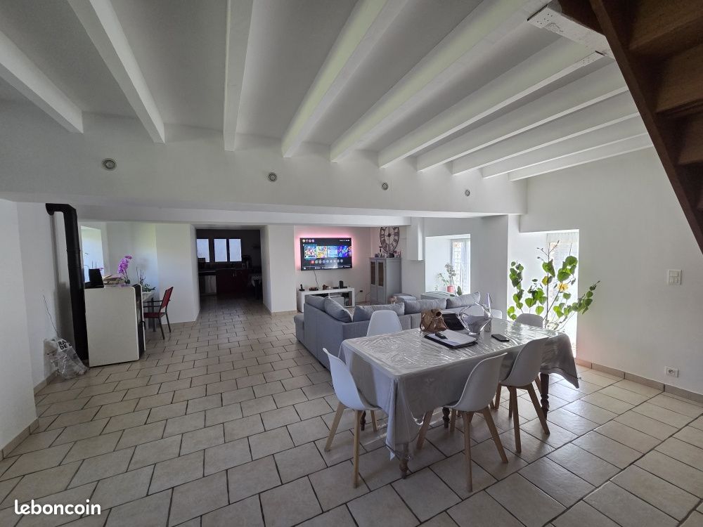Maison 4 pièces 158 m² · à Oradour-sur-Glane · 158 m² · 222 600 €
