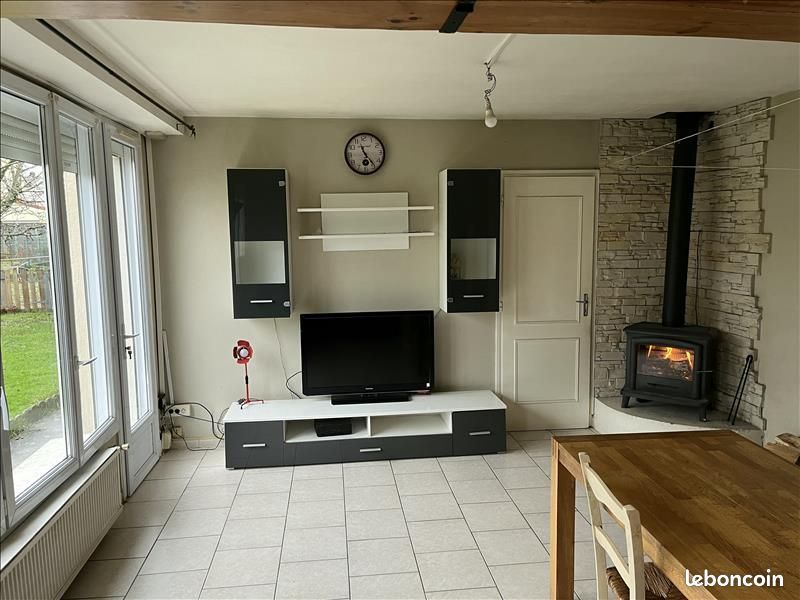 Pavillon 5 pièces 118 m² - Gond-Pontouvre 16160 (image principale 0)
