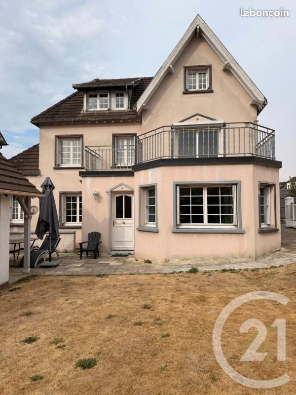 Maison 6 pièces 126 m² · à Montville · 126 m² · 245 000 €