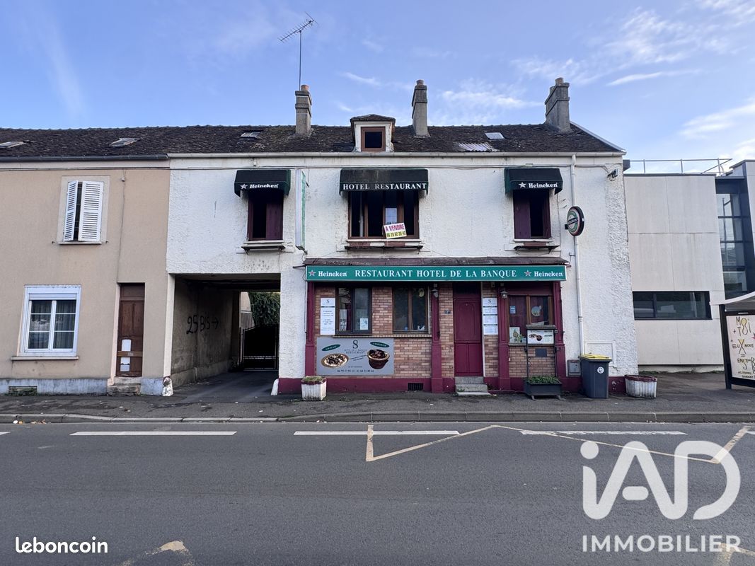 Immeuble 340 m² · à Montereau-Fault-Yonne · 340 m² · 153 000 €