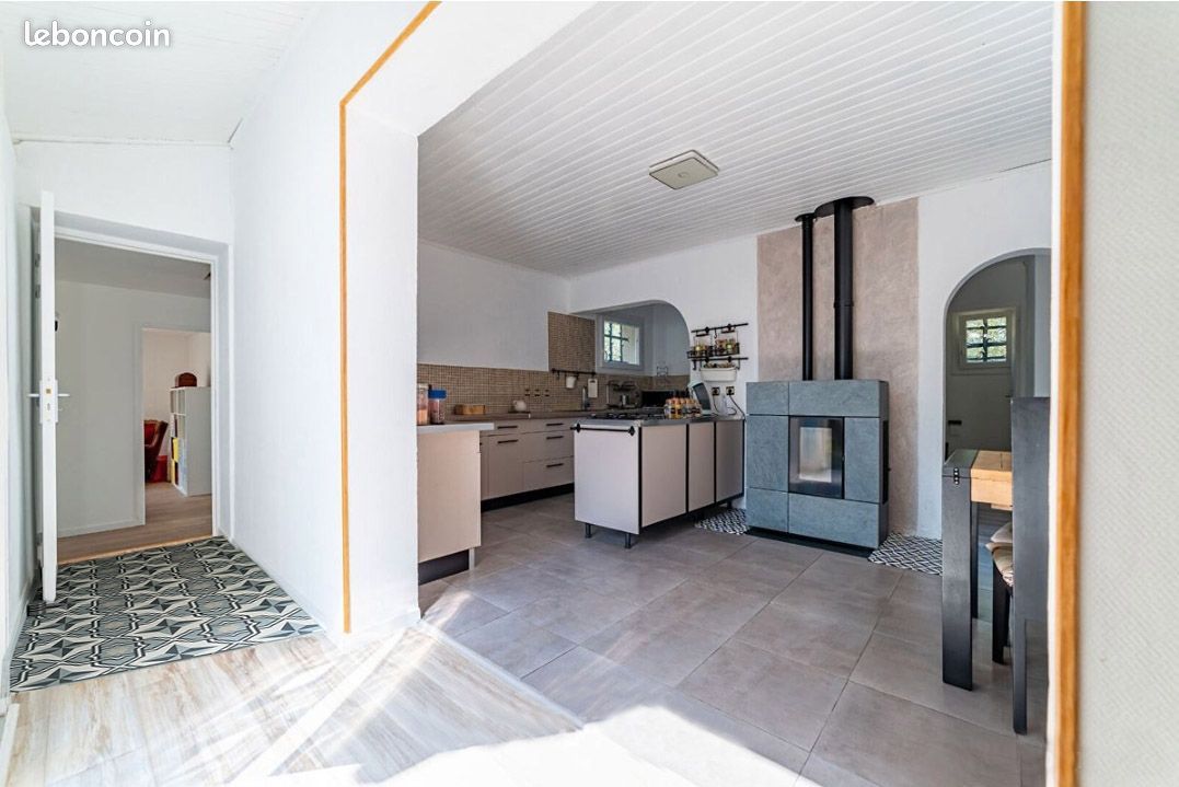 Maison 6 pièces 147 m² (image 2)